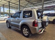 Mitsubishi Pajero 3-Door 3.8 GLS