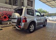 Mitsubishi Pajero 3-Door 3.8 GLS
