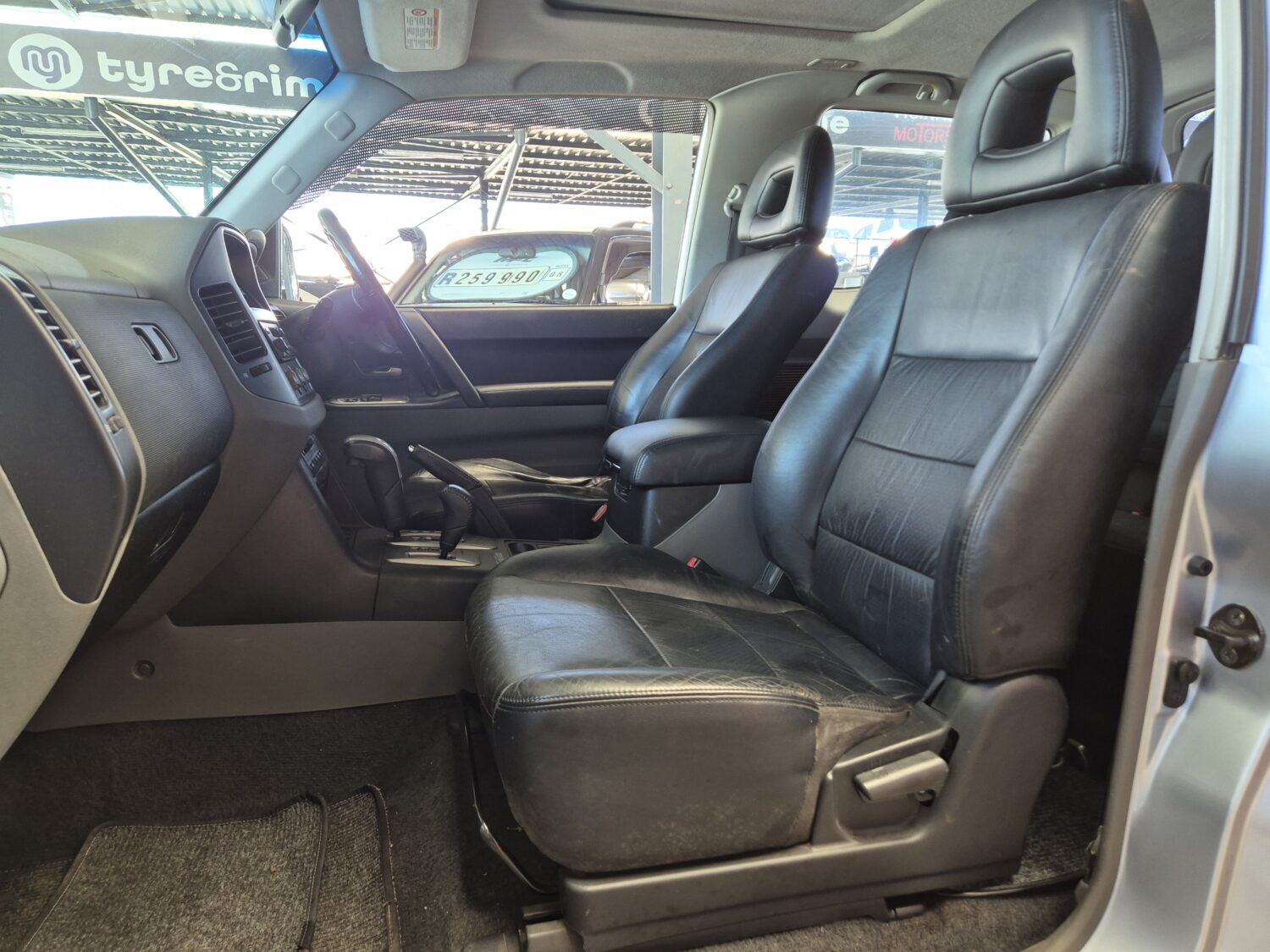 Mitsubishi Pajero 3-Door 3.8 GLS