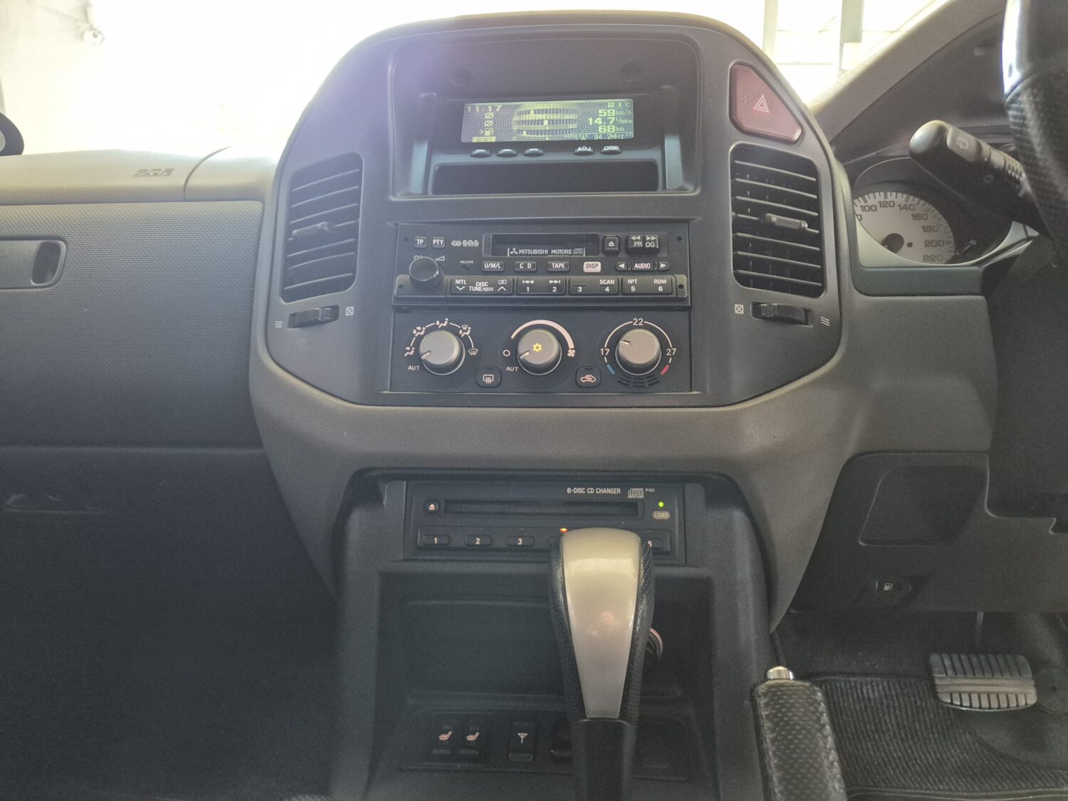 Mitsubishi Pajero 3-Door 3.8 GLS