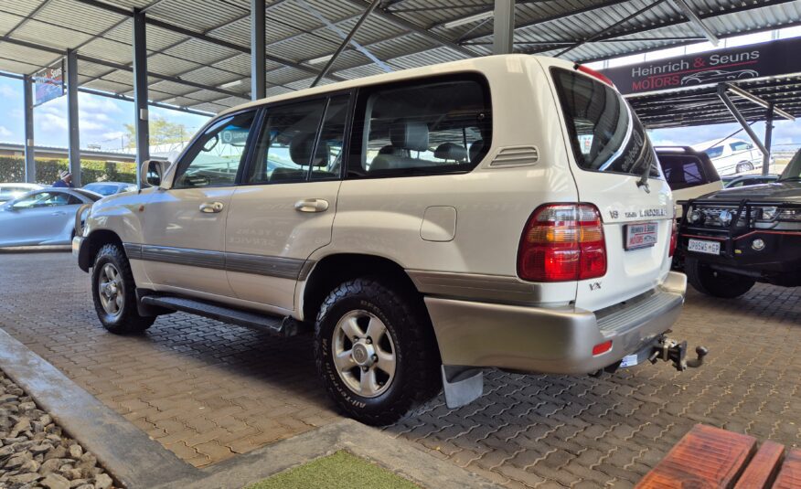 Toyota Land Cruiser 100 4.7 V8 VX Auto