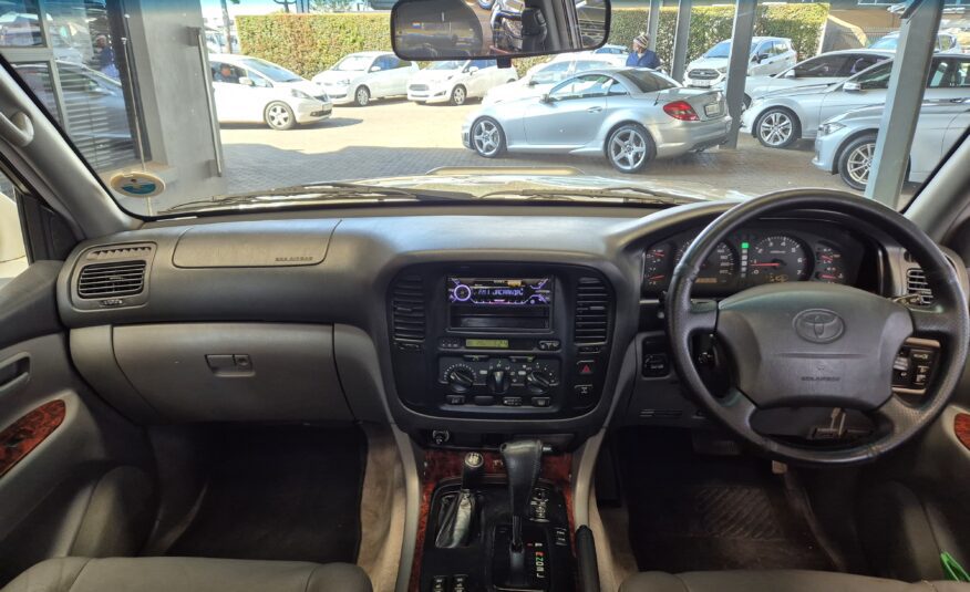 Toyota Land Cruiser 100 4.7 V8 VX Auto