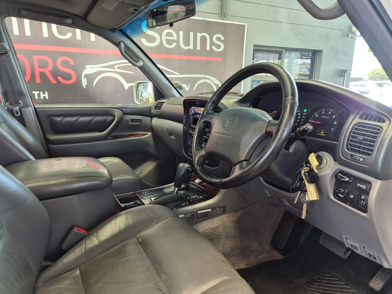 Toyota Land Cruiser 100 4.7 V8 VX Auto