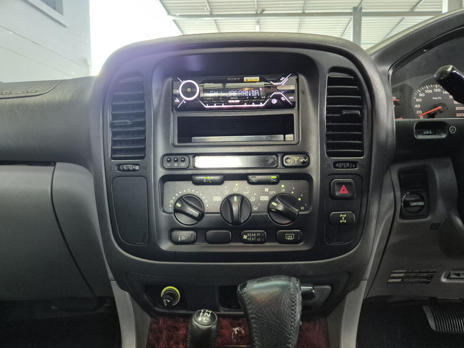 Toyota Land Cruiser 100 4.7 V8 VX Auto