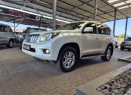 Toyota Land Cruiser Prado 4.0 VX Auto