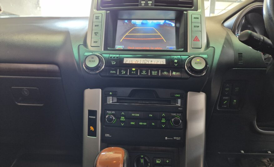 Toyota Land Cruiser Prado 4.0 VX Auto
