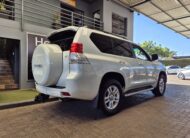 Toyota Land Cruiser Prado 4.0 VX Auto