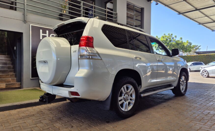 Toyota Land Cruiser Prado 4.0 VX Auto