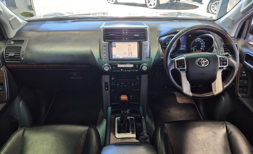 Toyota Land Cruiser Prado 4.0 VX Auto