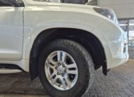Toyota Land Cruiser Prado 4.0 VX Auto