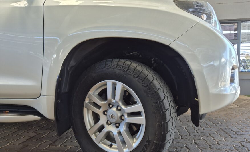 Toyota Land Cruiser Prado 4.0 VX Auto