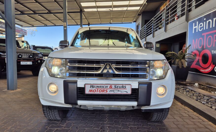 Mitsubishi Pajero 3-Door 3.8 GLS Auto