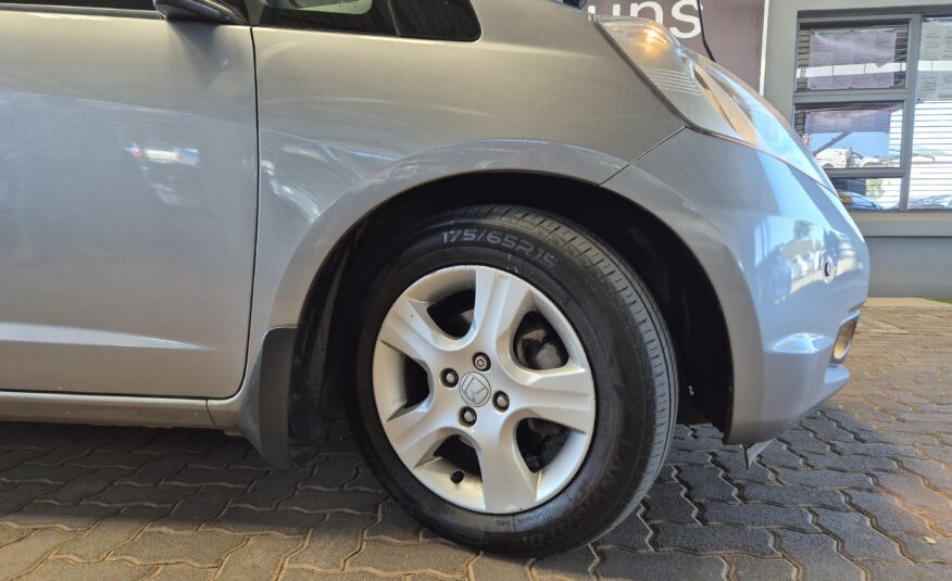 Honda Jazz 1.5 EX Auto