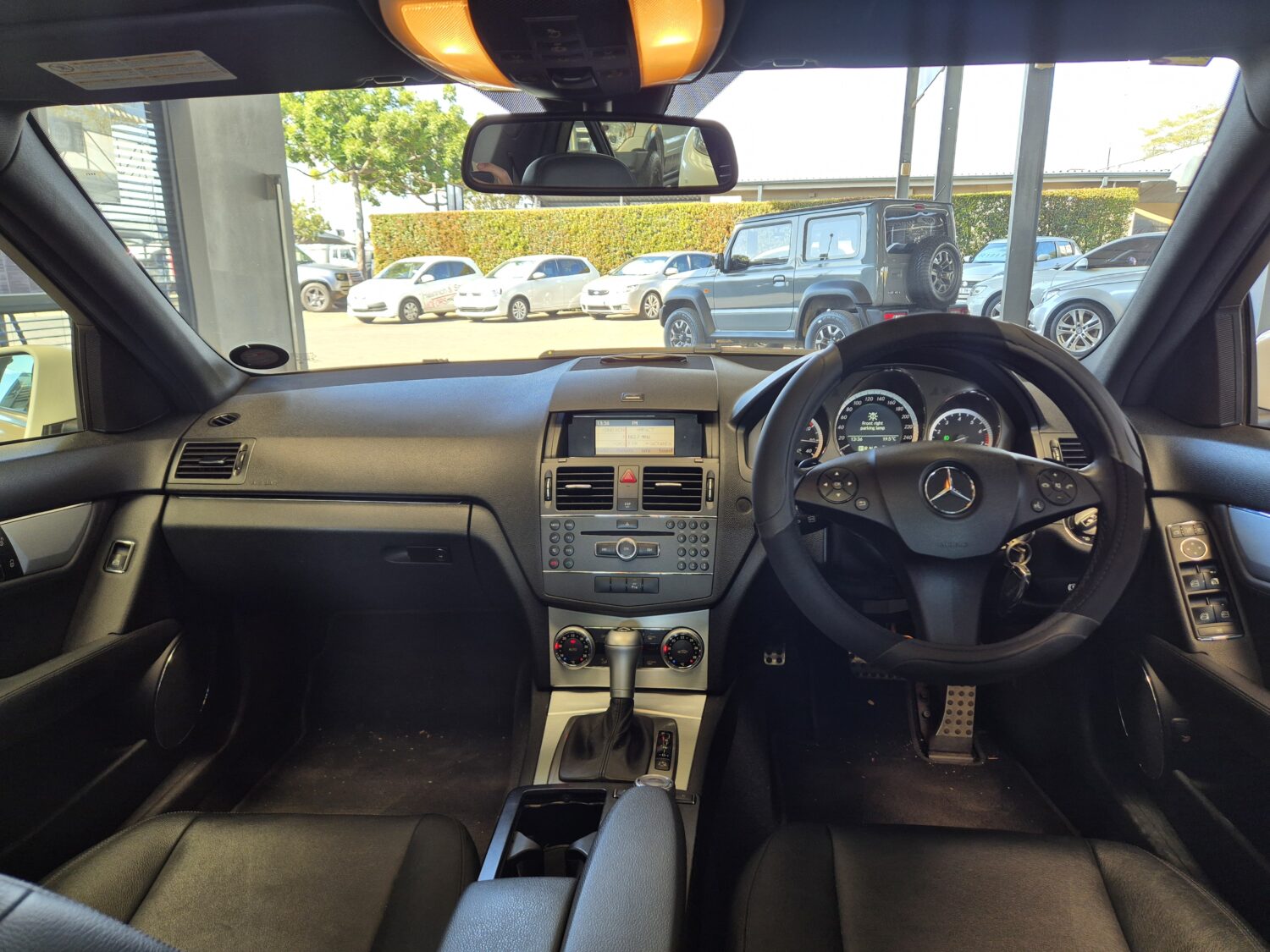 Mercedes-Benz C-Class C200CGI Avantgarde Auto