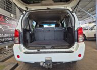 Nissan Pathfinder 3.0dCi V6 LE