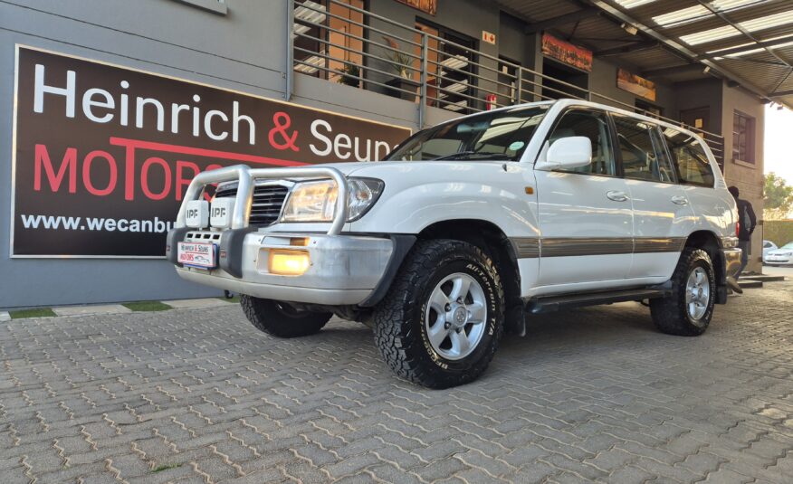 Toyota Land Cruiser 100 4.7 V8 VX Auto