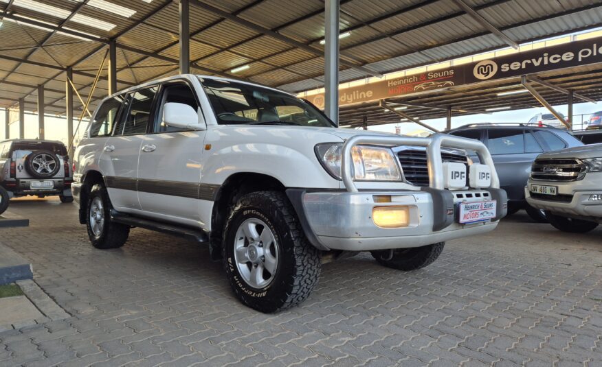 Toyota Land Cruiser 100 4.7 V8 VX Auto