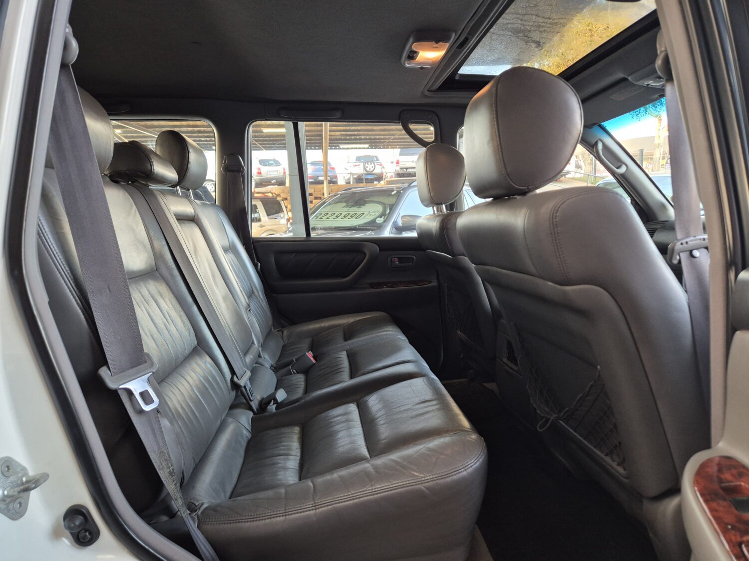 Toyota Land Cruiser 100 4.7 V8 VX Auto