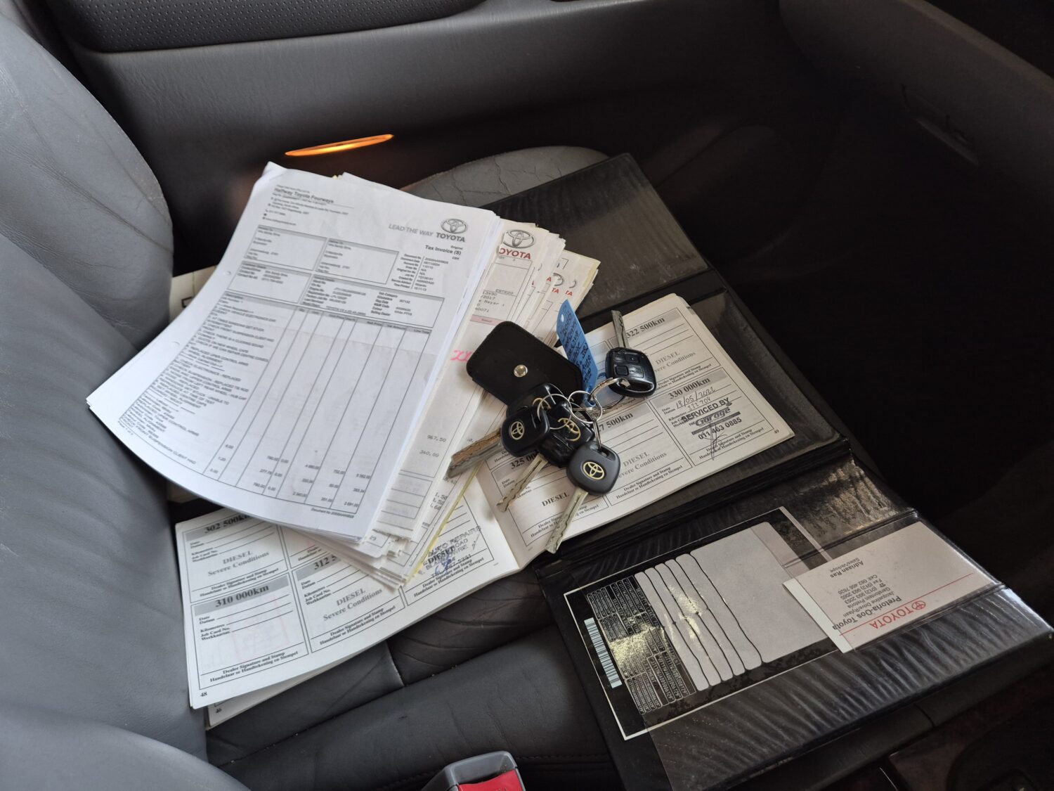 Toyota Land Cruiser 100 4.7 V8 VX Auto