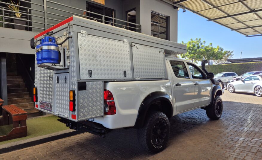 Toyota Hilux 2.5D-4D Double Cab 4×4 SRX