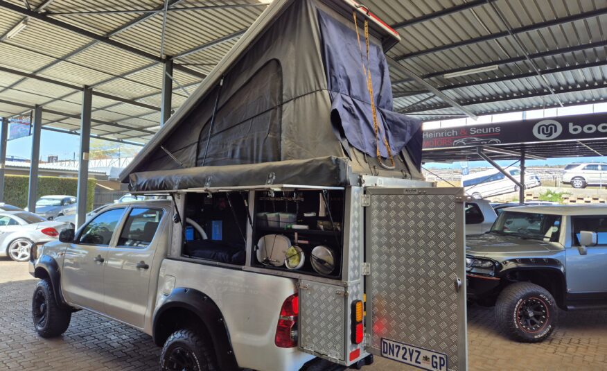 Toyota Hilux 2.5D-4D Double Cab 4×4 SRX