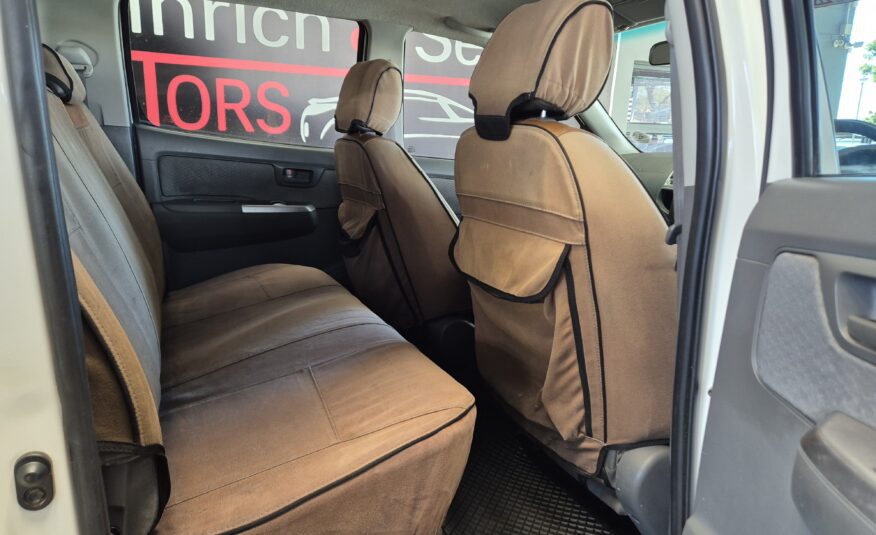 Toyota Hilux 2.5D-4D Double Cab 4×4 SRX