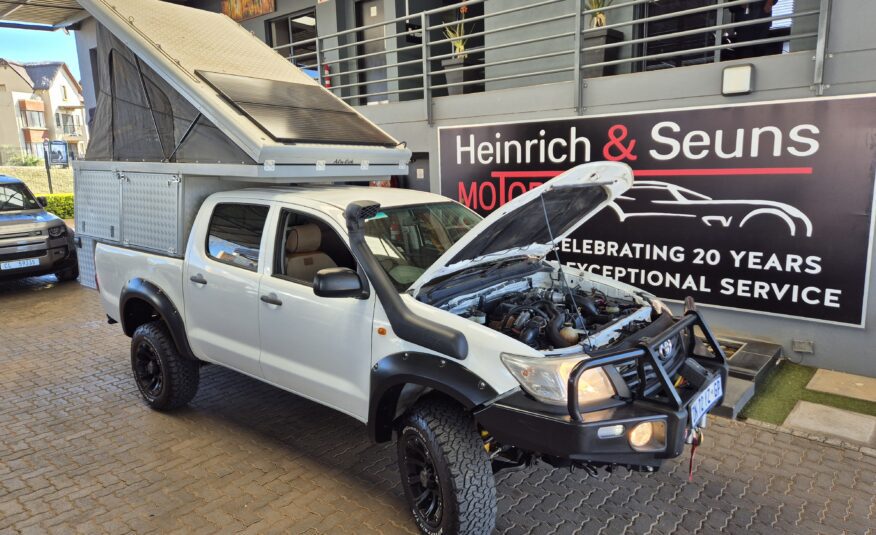 Toyota Hilux 2.5D-4D Double Cab 4×4 SRX