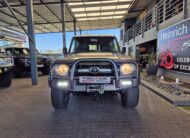 Toyota Land Cruiser 76 4.2D Station Wagon LX