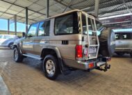 Toyota Land Cruiser 76 4.2D Station Wagon LX