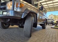 Toyota Land Cruiser 76 4.2D Station Wagon LX