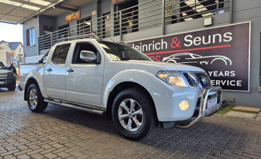 Nissan Navara 2.5dCi Double Cab XE