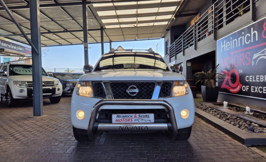 Nissan Navara 2.5dCi Double Cab XE