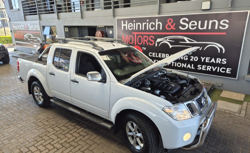 Nissan Navara 2.5dCi Double Cab XE