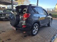 Toyota RAV4 2.0 VX