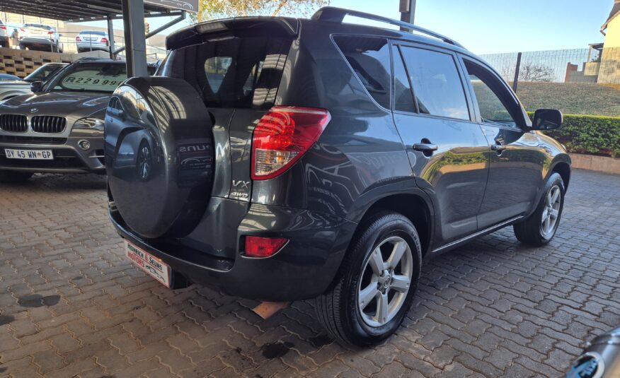 Toyota RAV4 2.0 VX
