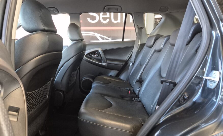 Toyota RAV4 2.0 VX