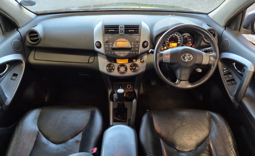 Toyota RAV4 2.0 VX
