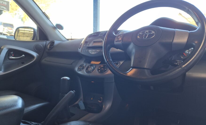 Toyota RAV4 2.0 VX