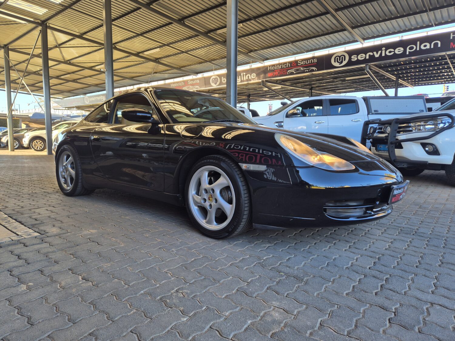 Porsche 911 Carrera 4 (996)