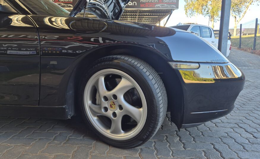 Porsche 911 Carrera 4 (996)