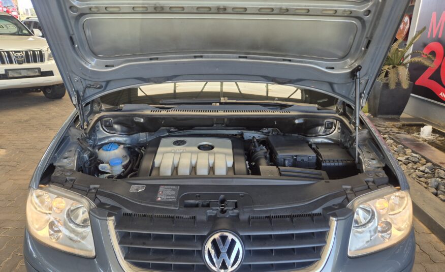 Volkswagen Touran 2.0TDI Highline