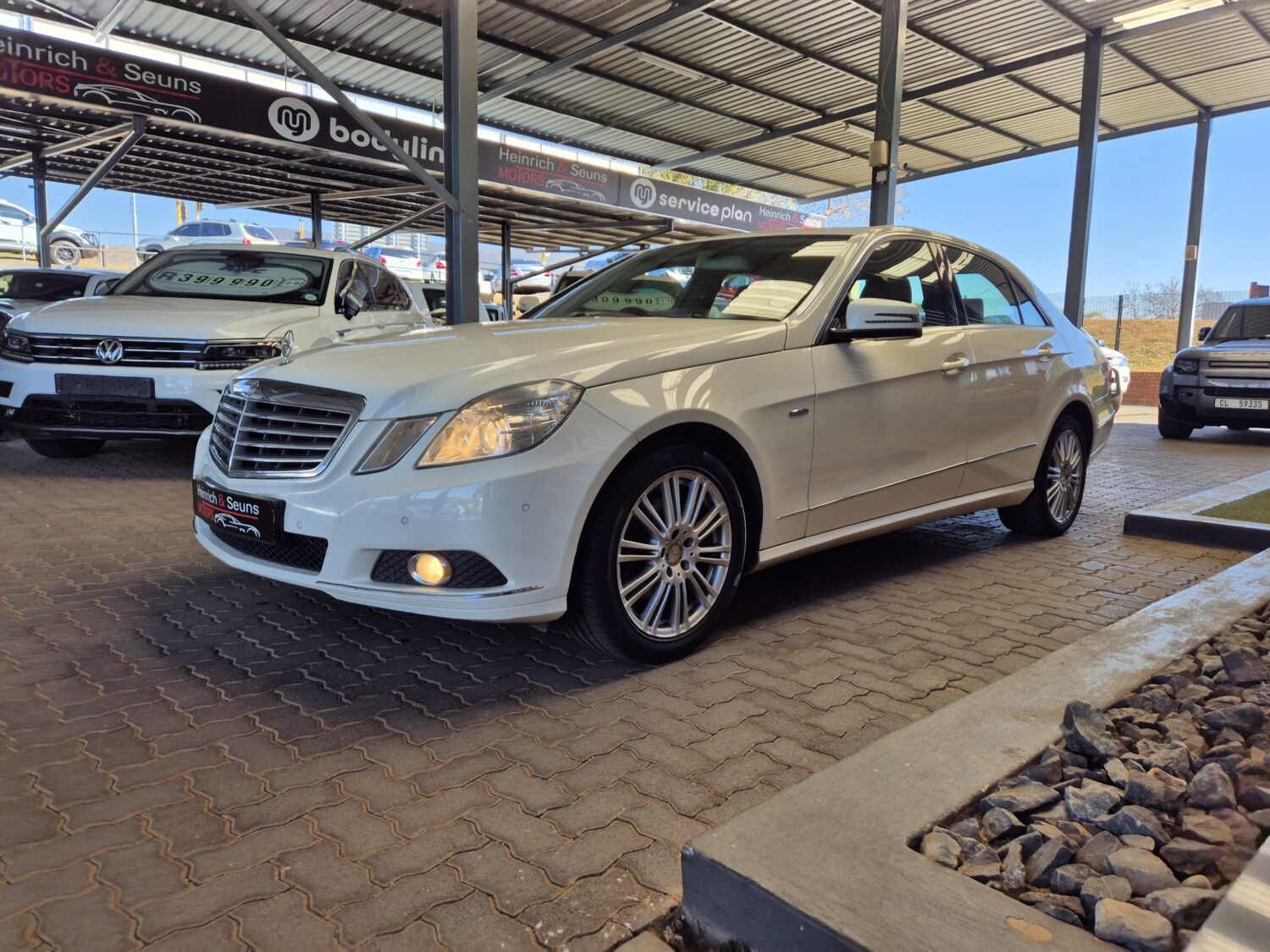 Mercedes-Benz E-Class E200CGI Elegance