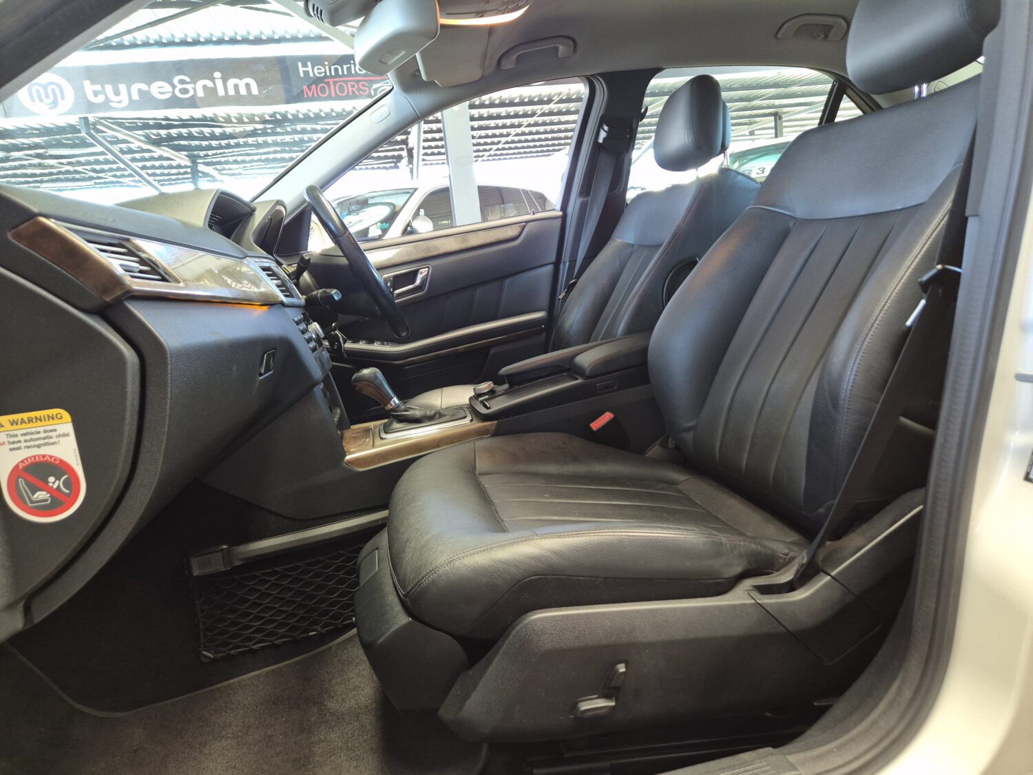 Mercedes-Benz E-Class E200CGI Elegance