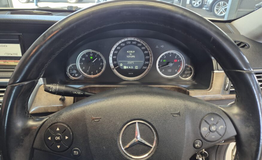 Mercedes-Benz E-Class E200CGI Elegance