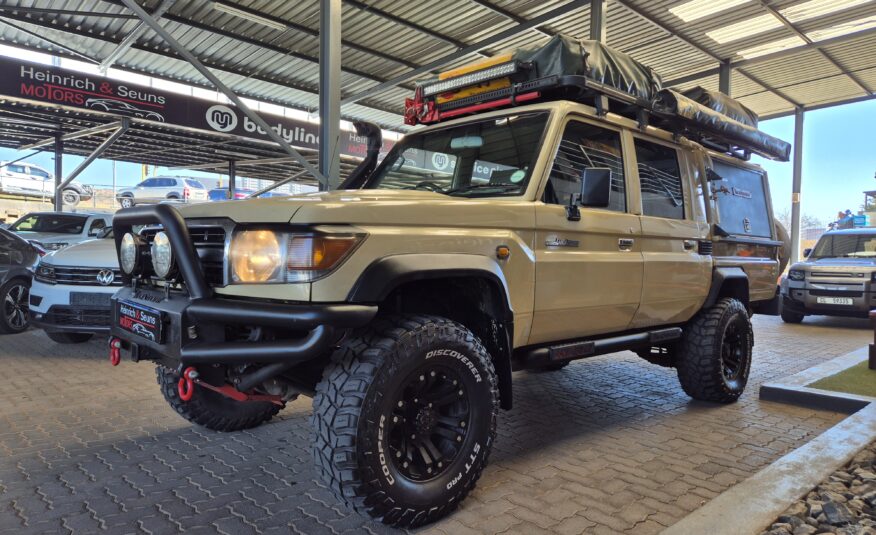 Toyota Land Cruiser 70 4.5EFI PICKUP
