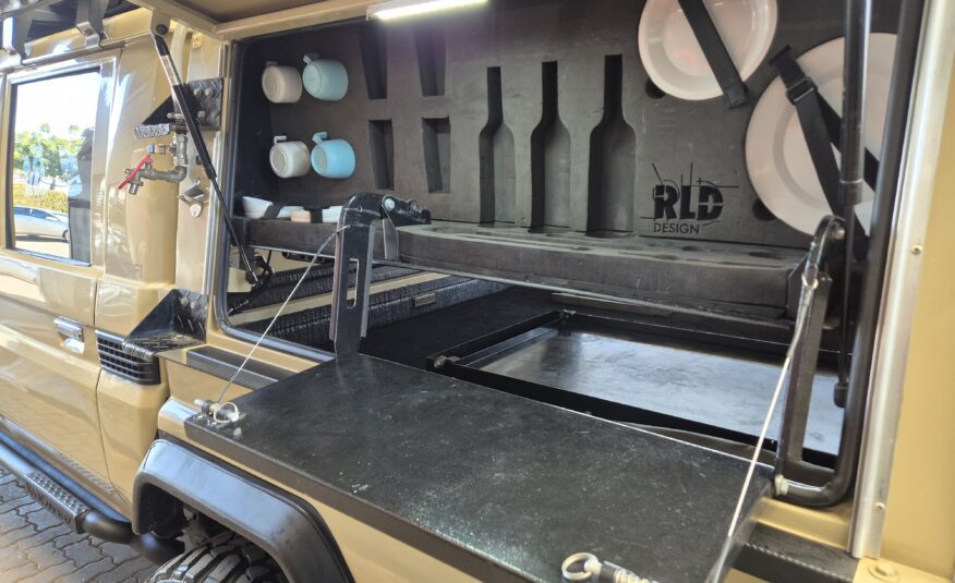 Toyota Land Cruiser 70 4.5EFI PICKUP
