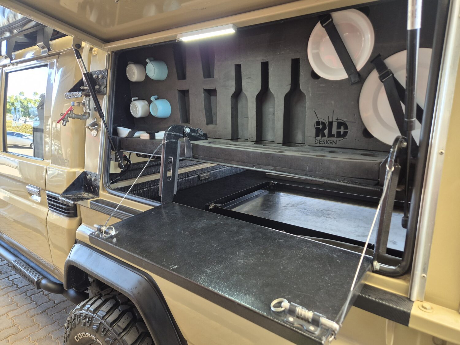 Toyota Land Cruiser 70 4.5EFI PICKUP