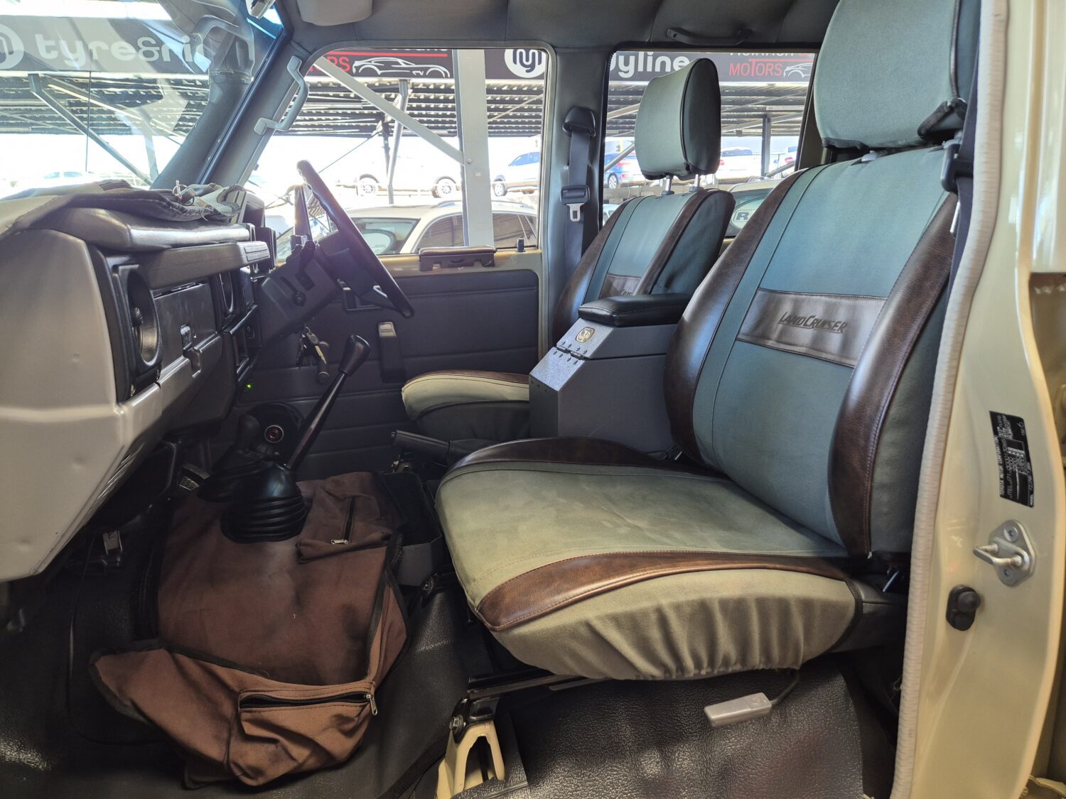 Toyota Land Cruiser 70 4.5EFI PICKUP