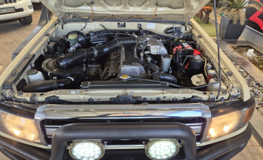 Toyota Land Cruiser 70 4.5EFI PICKUP