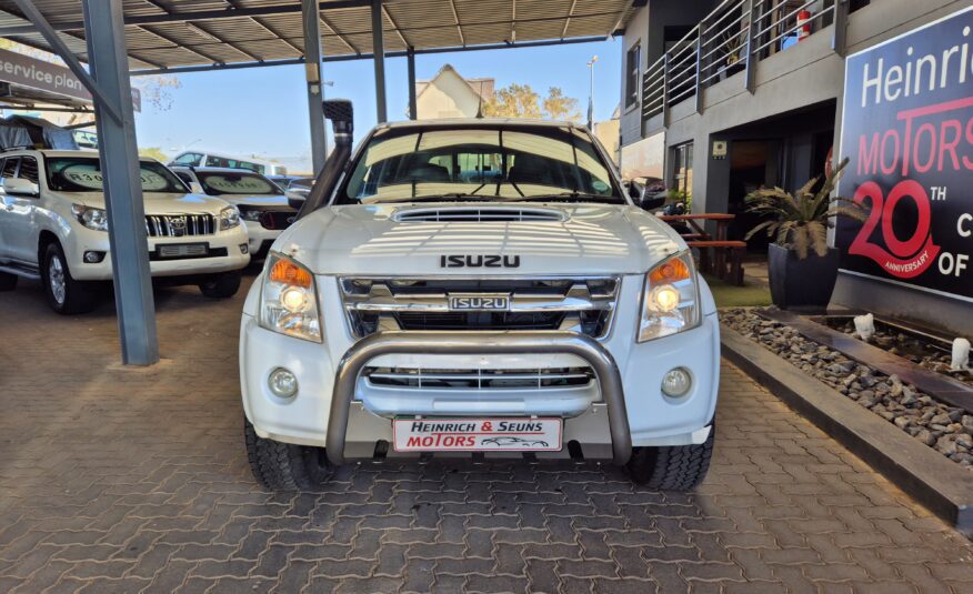 Isuzu KB 300D-Teq Double Cab LX Auto